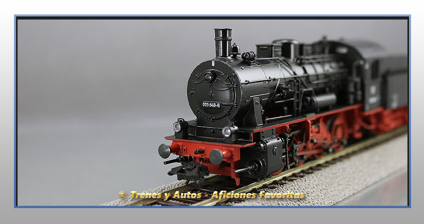 Locomotora vapor con ténder Serie BR-55 - DB